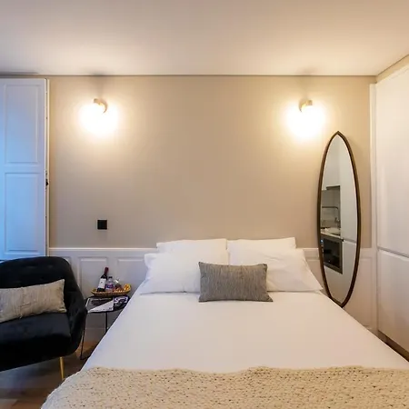 Charming In Historic Downtown Apartamento *