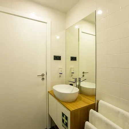 Charming In Historic Downtown Apartamento *